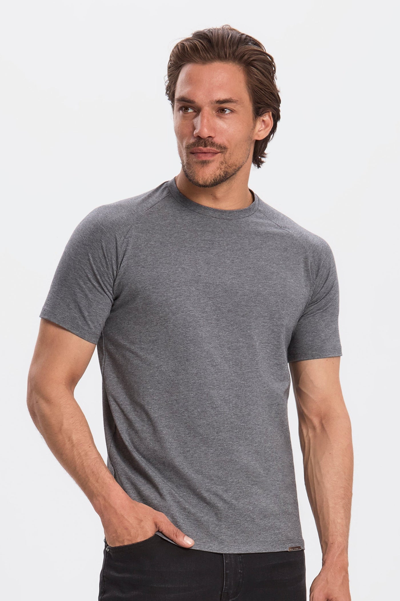 URBAN MUSCLE BASIC T-SHIRT