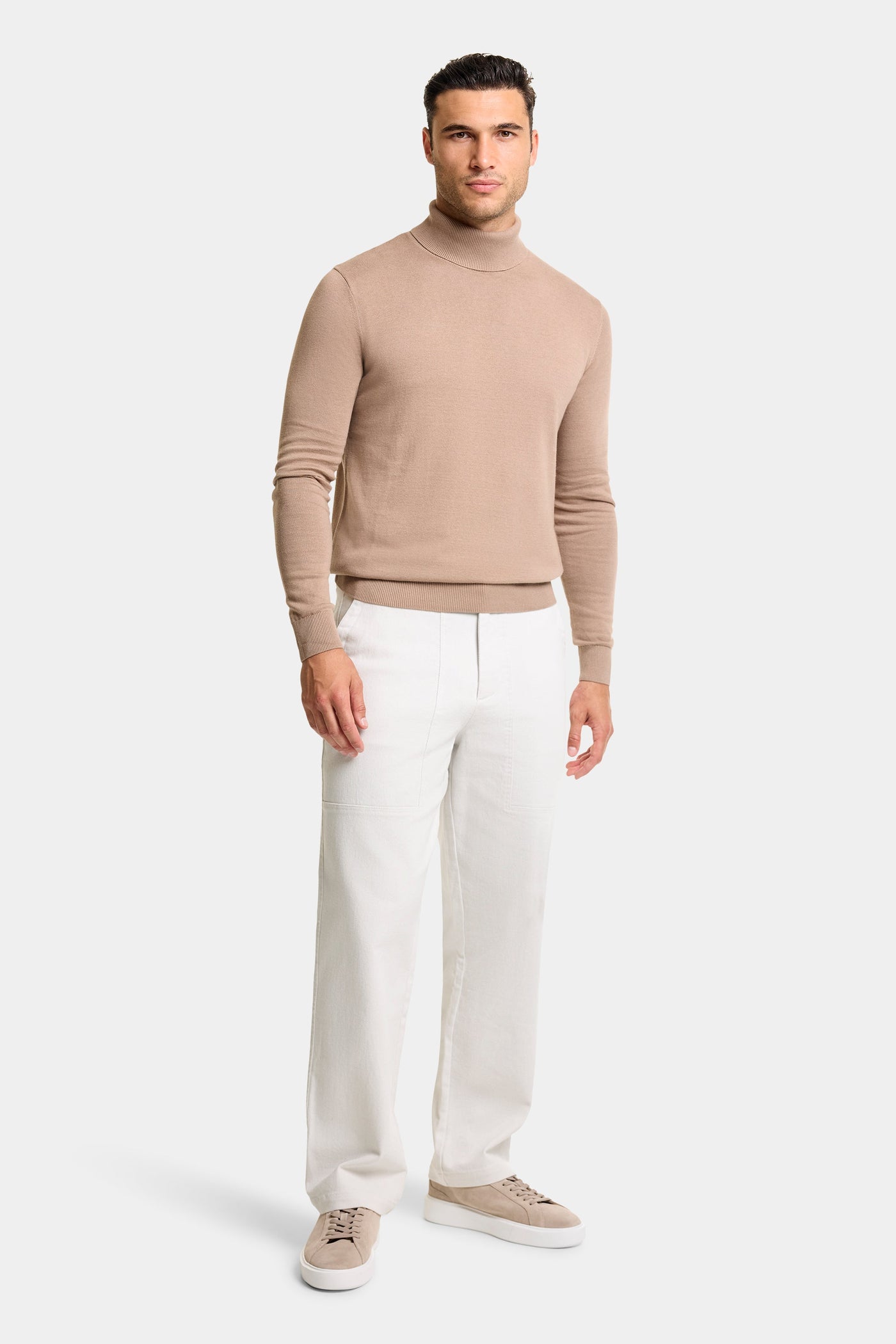 URBAN TURTLENECK SWEATER