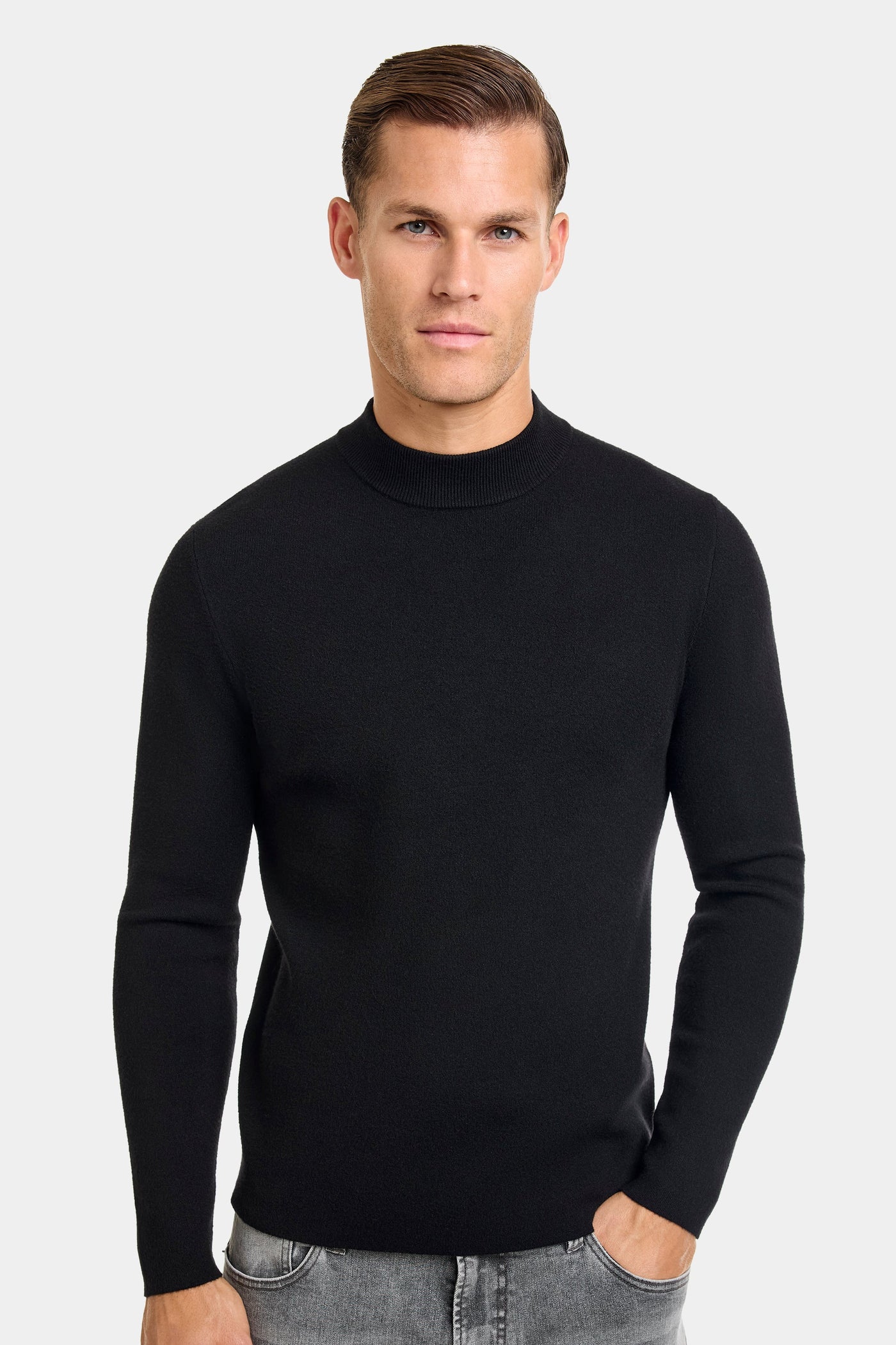 THE URBAN SWEATER