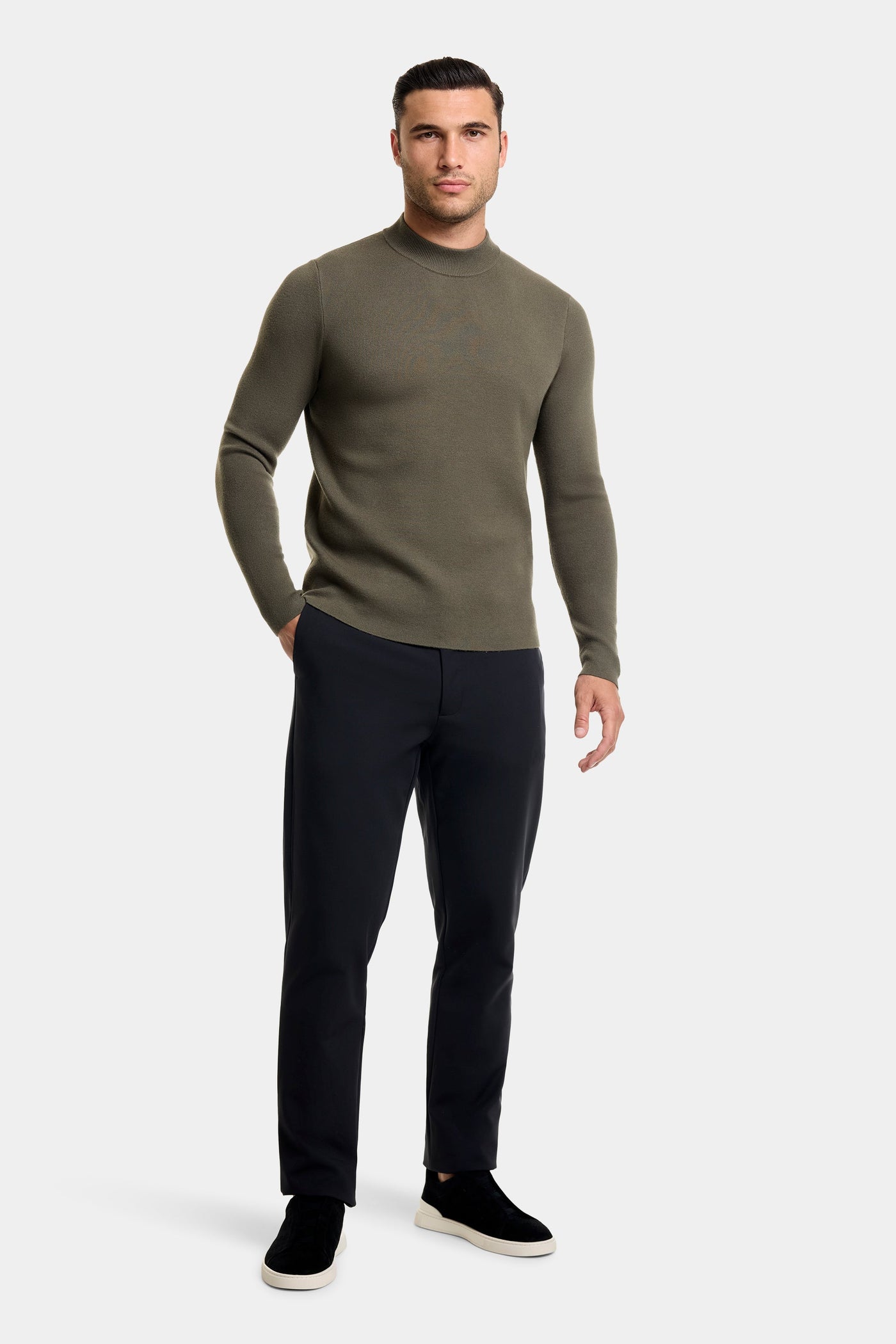 THE URBAN SWEATER