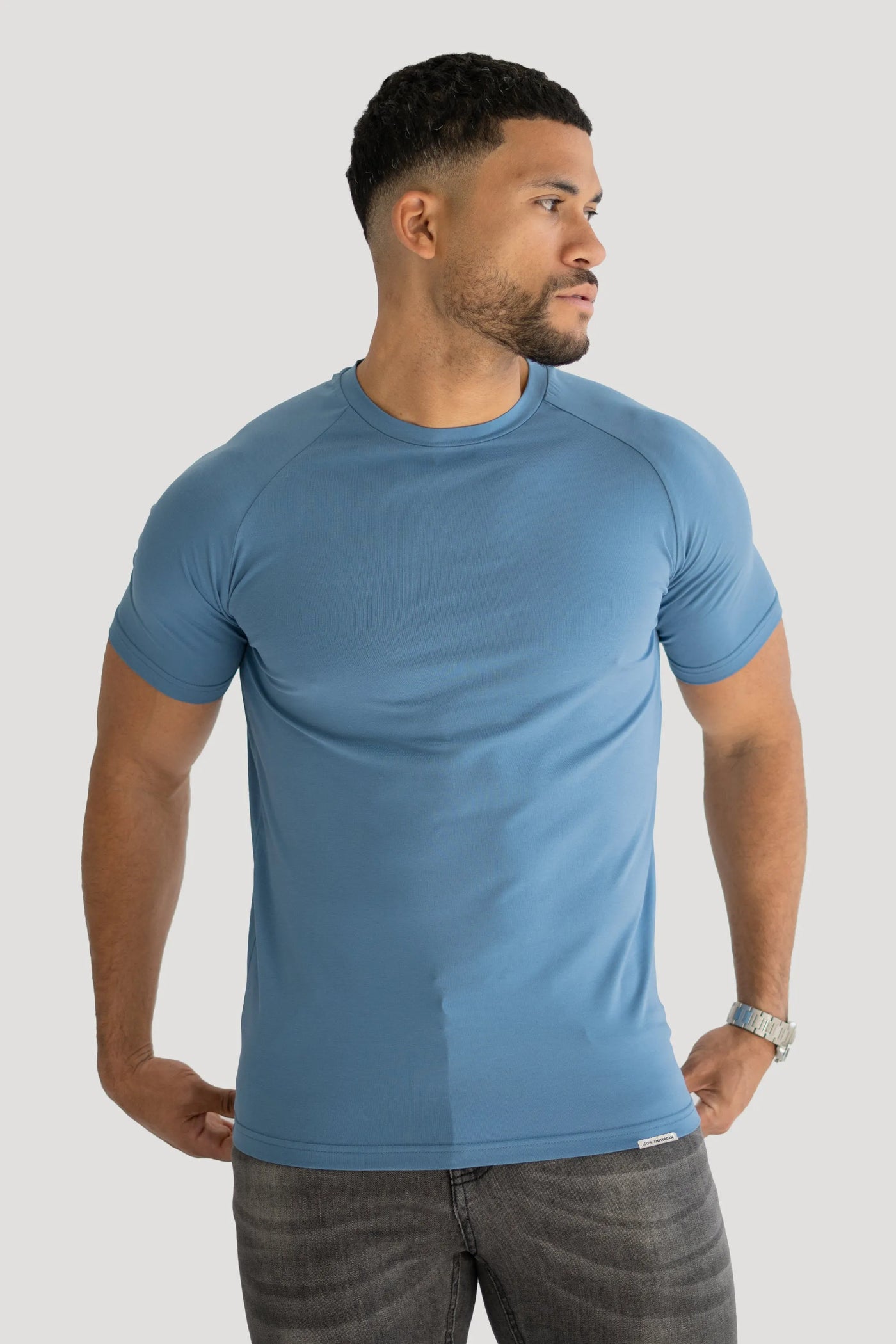 URBAN MUSCLE BASIC T-SHIRT