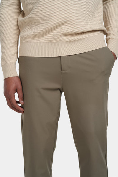 URBAN TECH TROUSERS