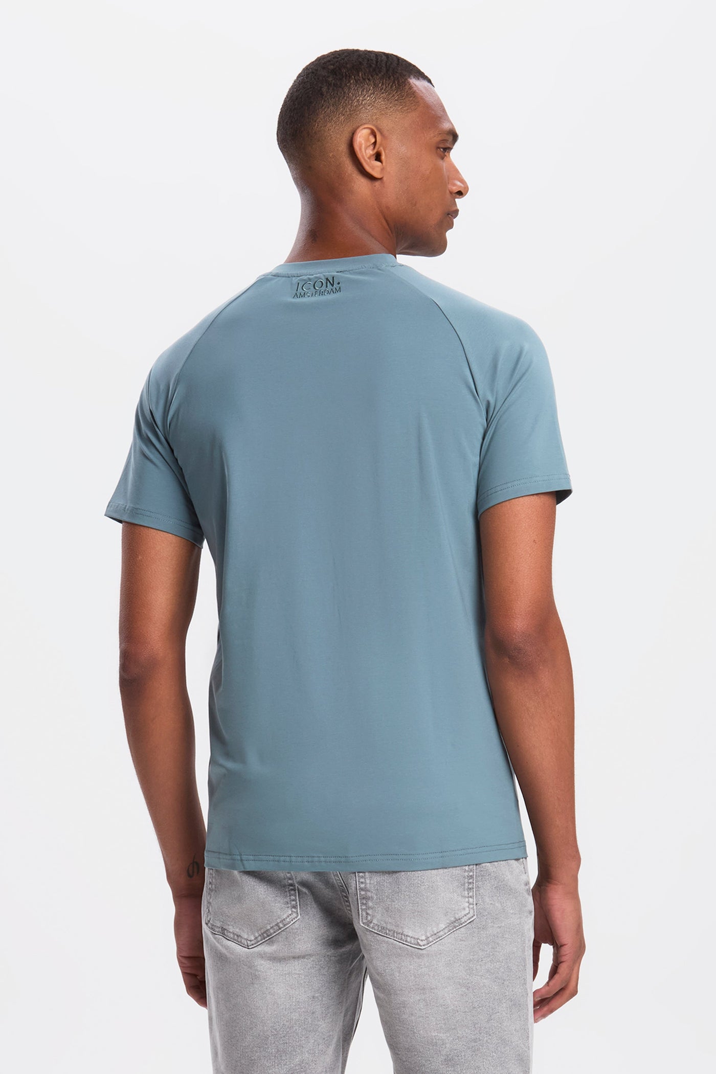 URBAN MUSCLE BASIC T-SHIRT