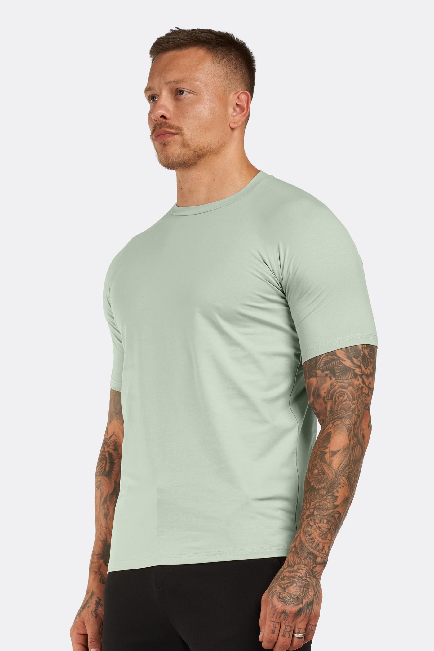 URBAN T-SHIRT