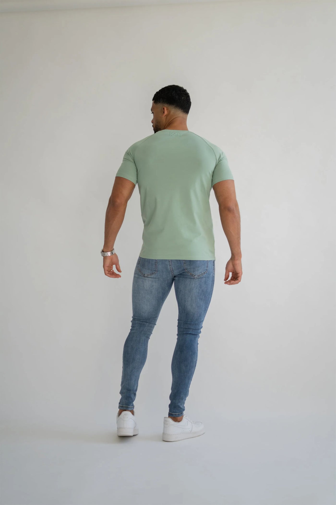 URBAN MUSCLE BASIC T-SHIRT