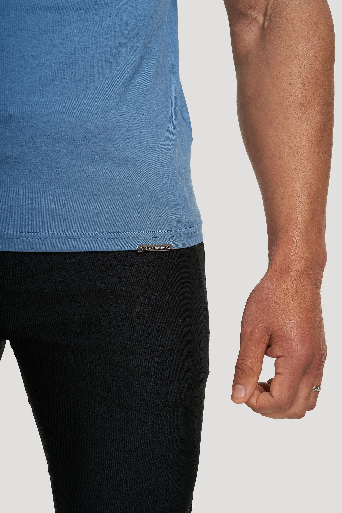 URBAN MUSCLE BASIC T-SHIRT