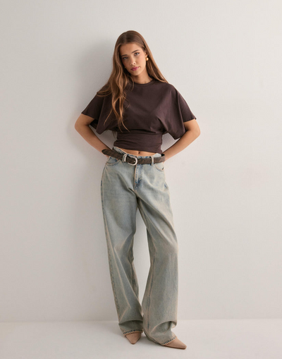 Amaya – Trendy T-shirt met Wijde Mouwen